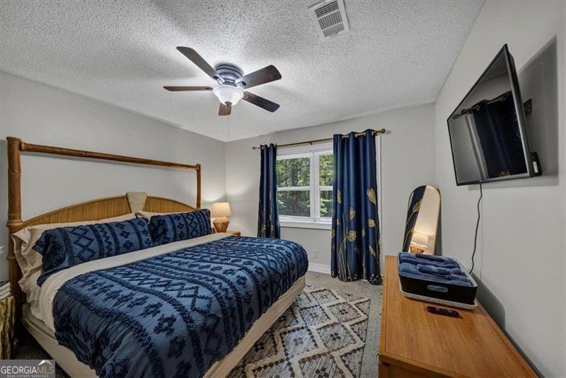924 MODEL Stone Mountain - 33