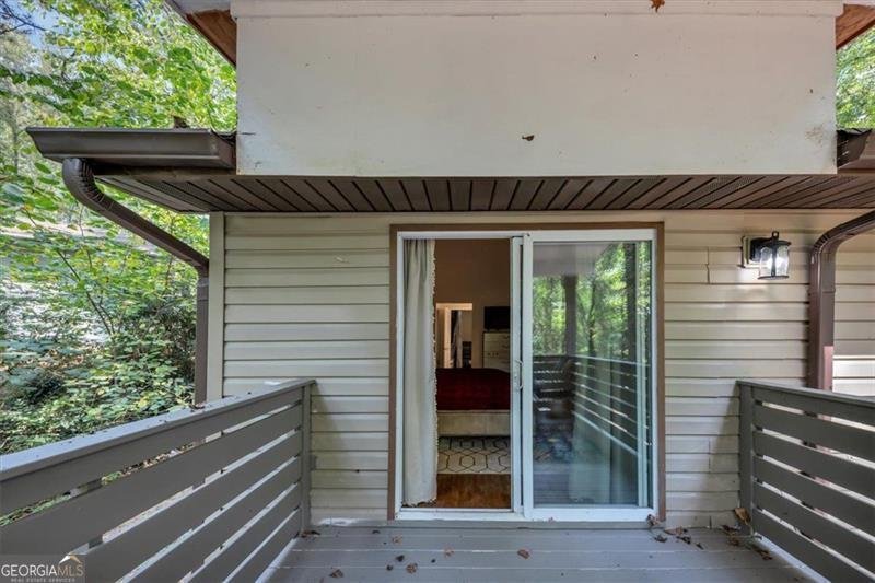 924 MODEL Stone Mountain - 36