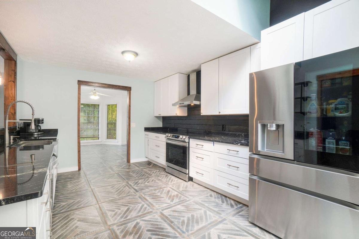 1264 Pine Creek Drive Woodstock - 7
