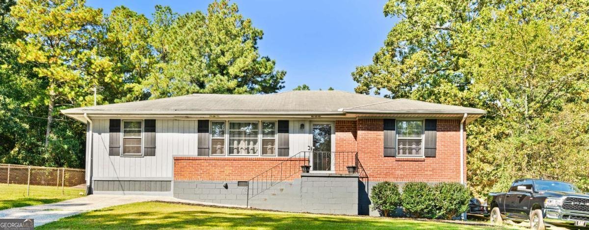 6419 Arthur Drive Lithia Springs - 1