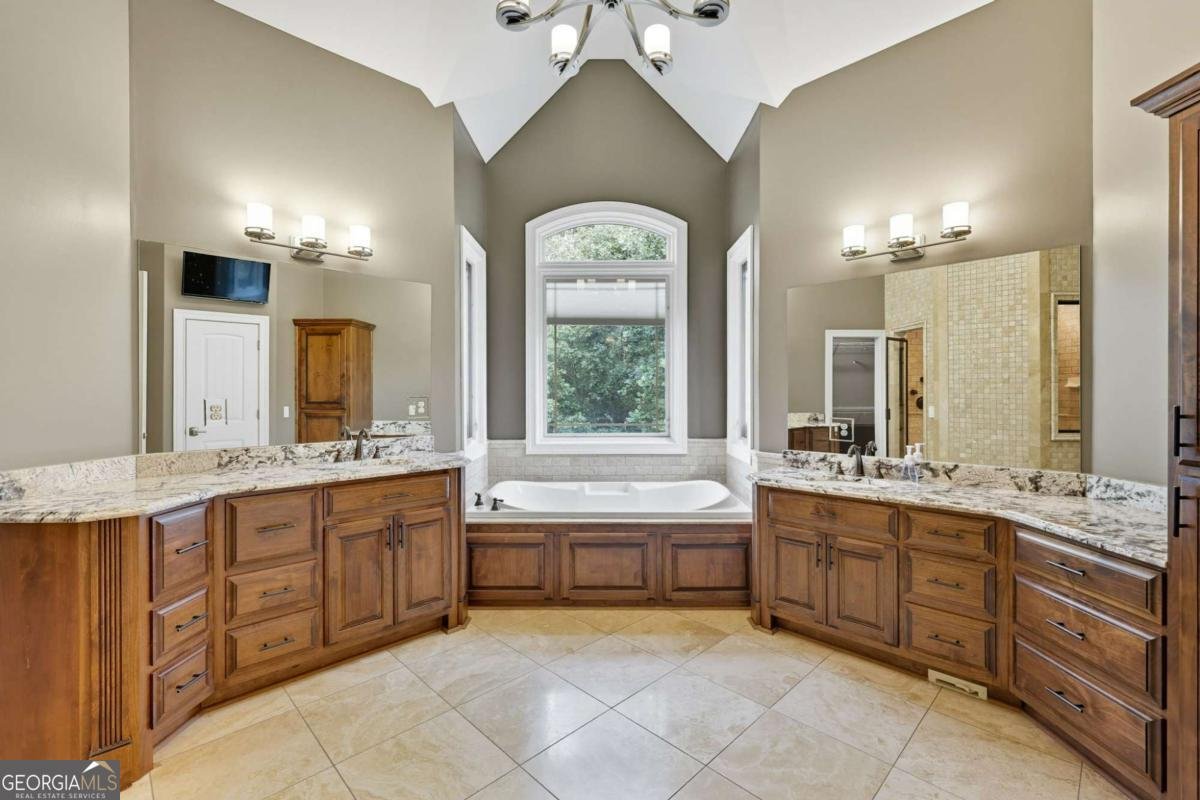 6101 Smith Mill Road Gainesville - 27