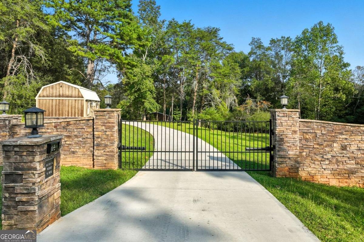 6101 Smith Mill Road Gainesville - 56