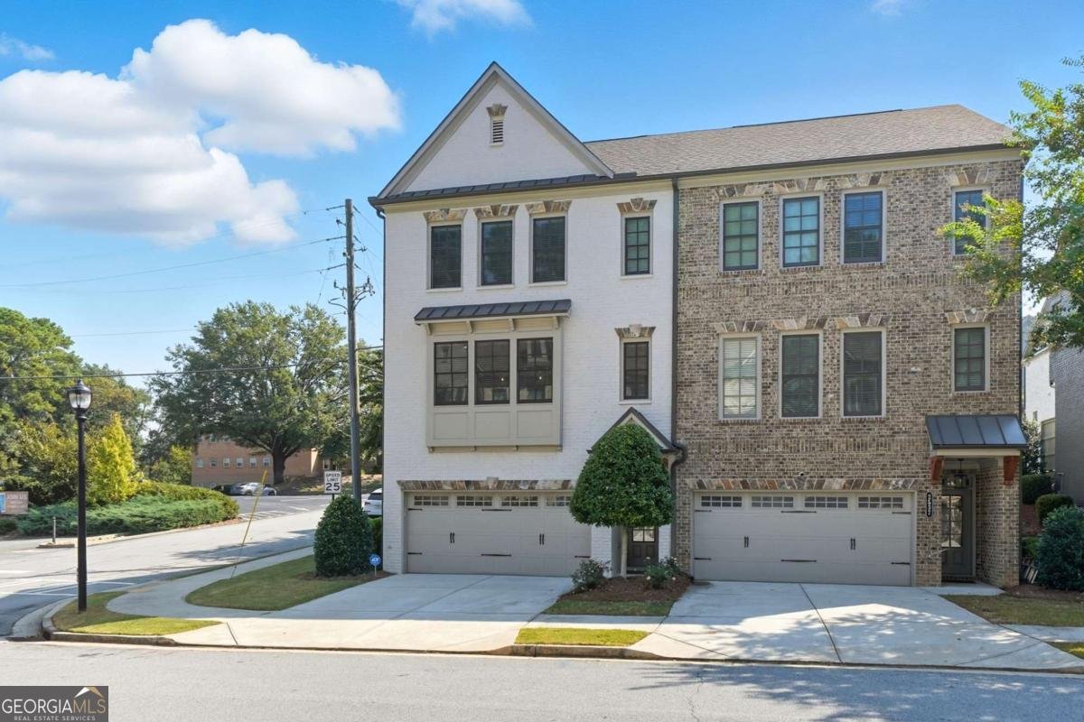 2539 Skyland Drive Brookhaven - 1