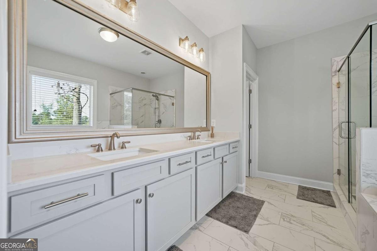 2539 Skyland Drive Brookhaven - 31