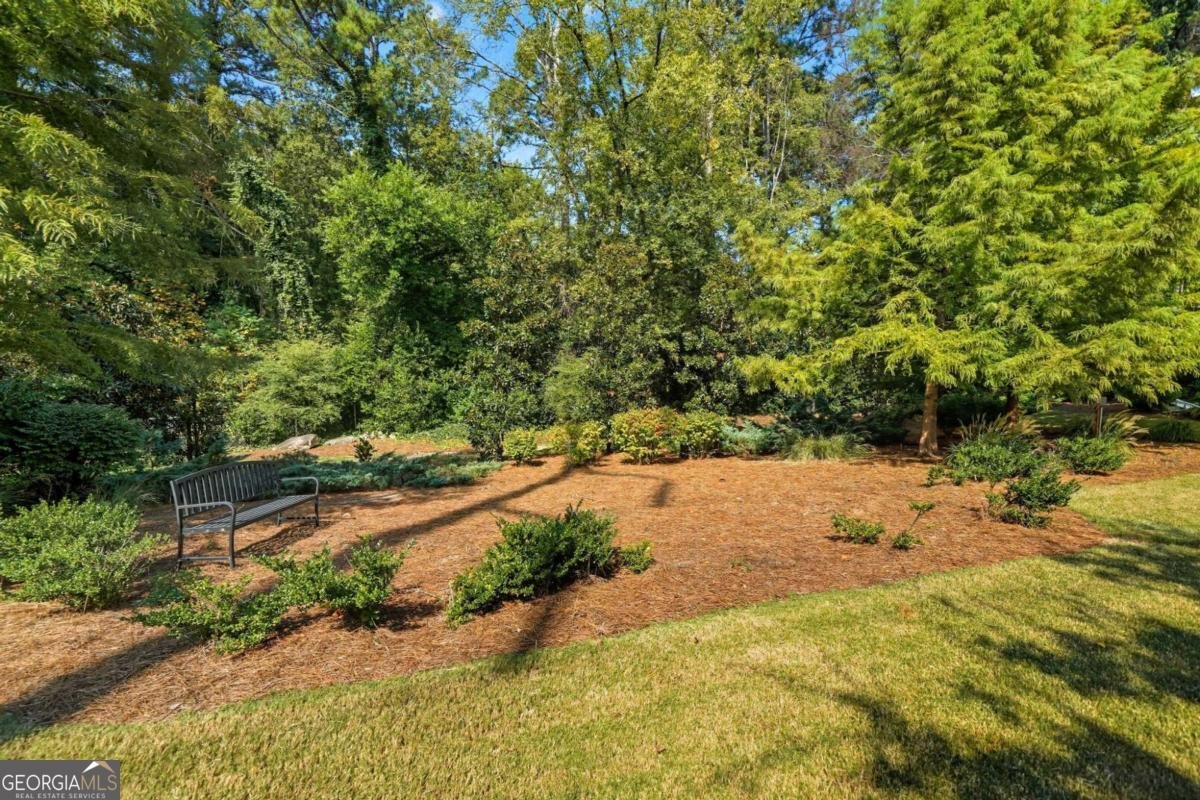 2539 Skyland Drive Brookhaven - 41