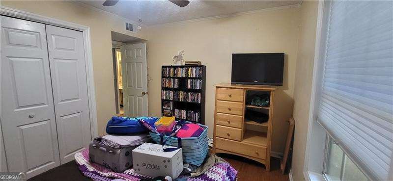 2105 Forest Trail Atlanta - 13