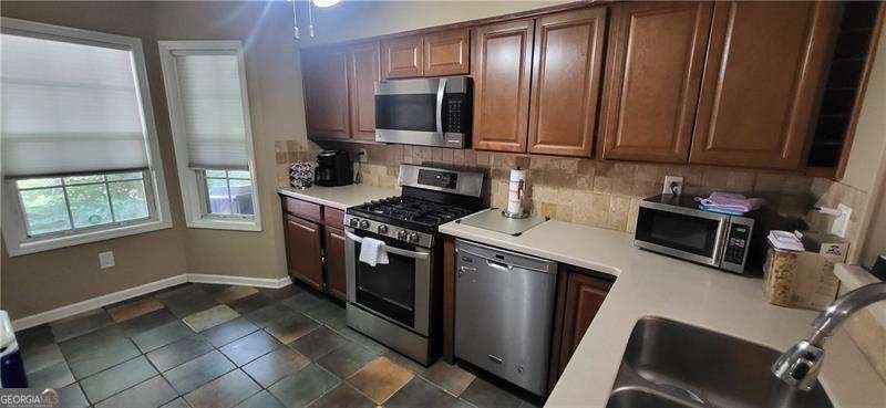 2105 Forest Trail Atlanta - 6