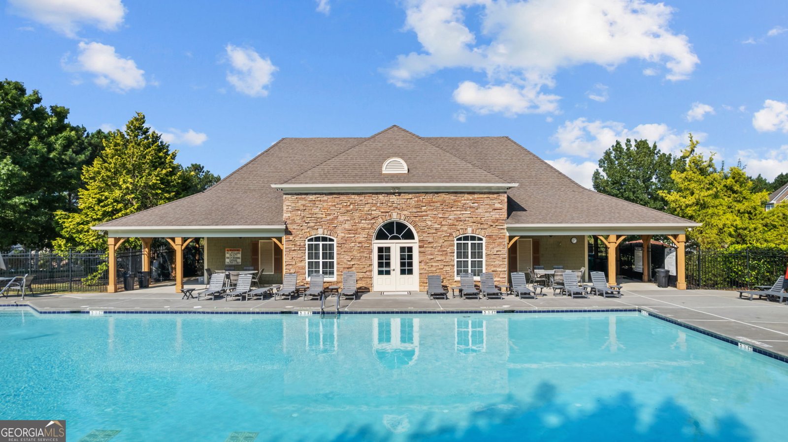 488 Crestmont Lane Canton - 46