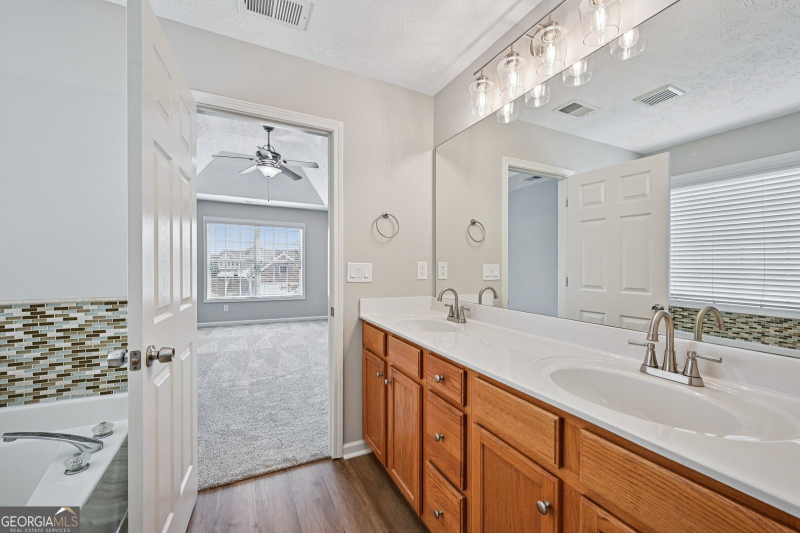112 Skyline View Dallas - 42