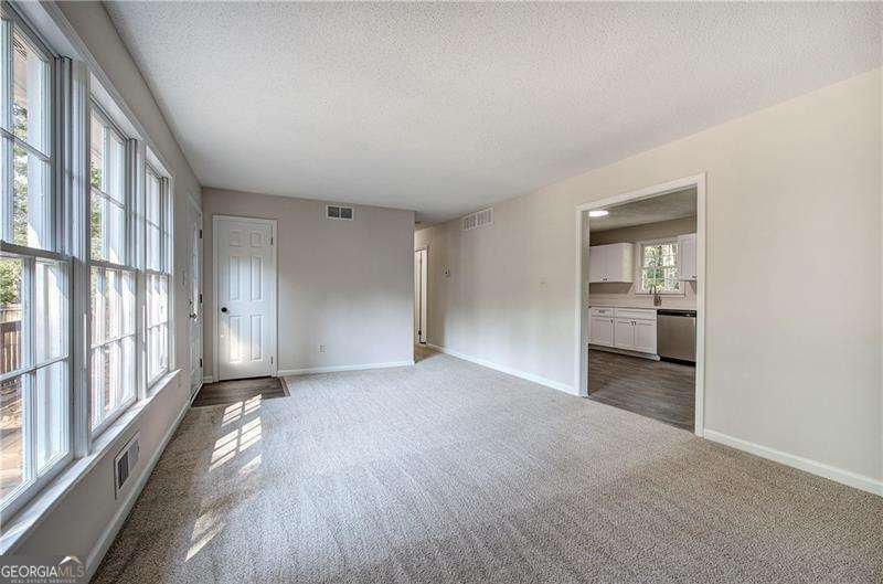 3552 Vicky Circle Kennesaw - 3