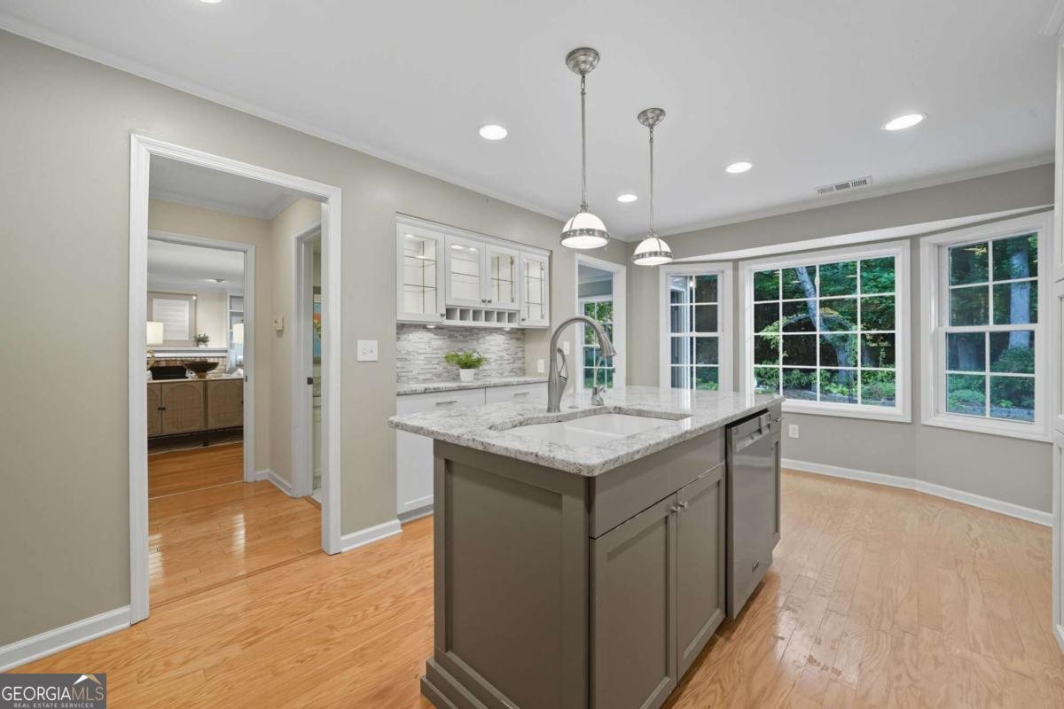 2466 Chimney Springs Drive Marietta - 23