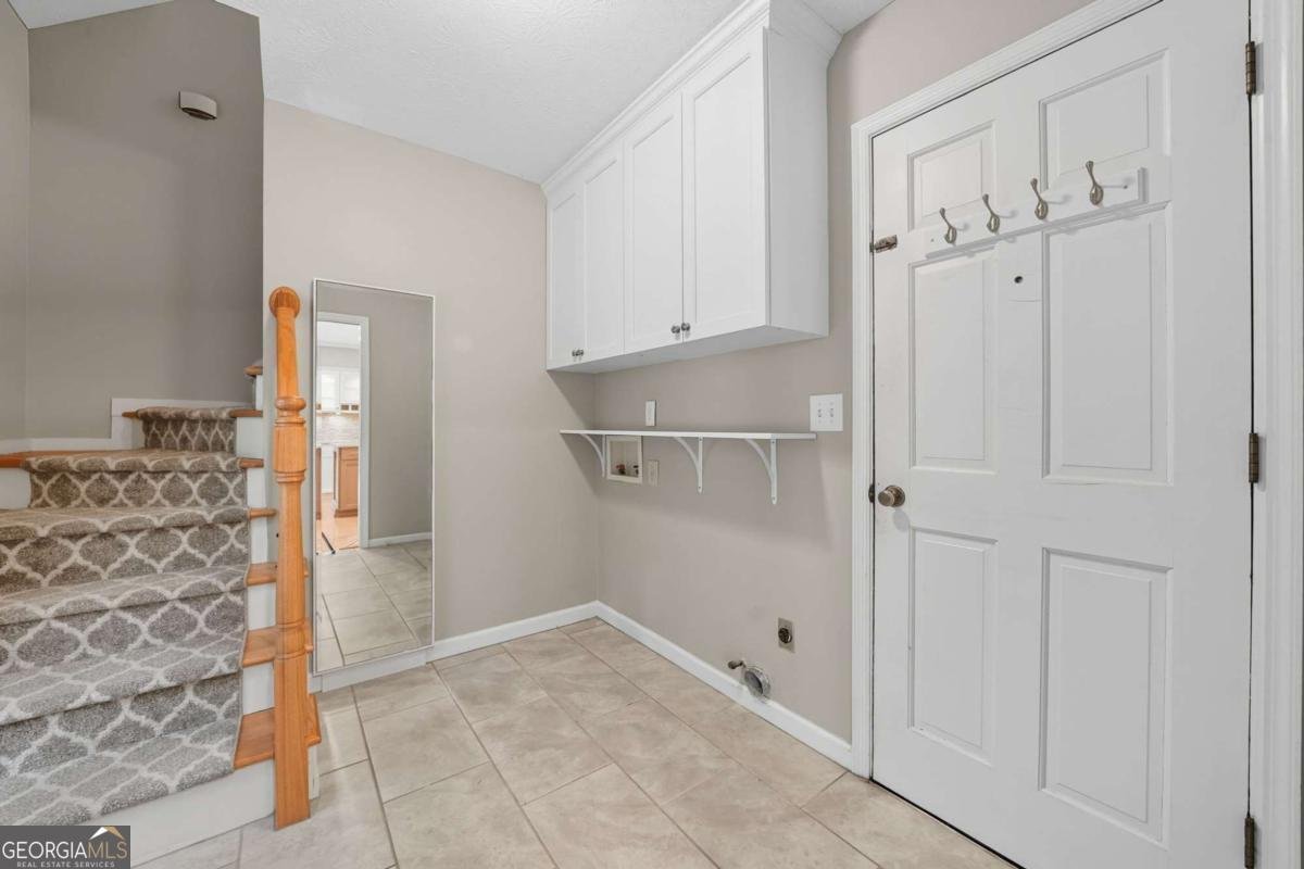 2466 Chimney Springs Drive Marietta - 27