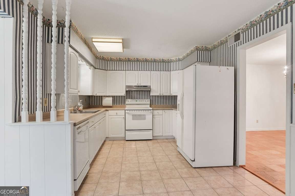 220 Holly Avenue Pooler - 10