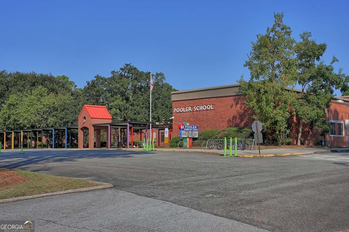 220 Holly Avenue Pooler - 33