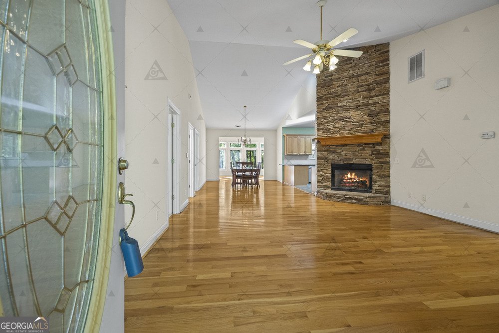 451 Spring Crest Road Cleveland - 20