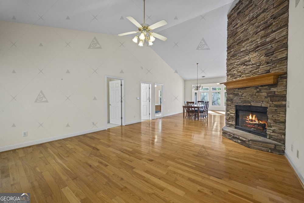 451 Spring Crest Road Cleveland - 22
