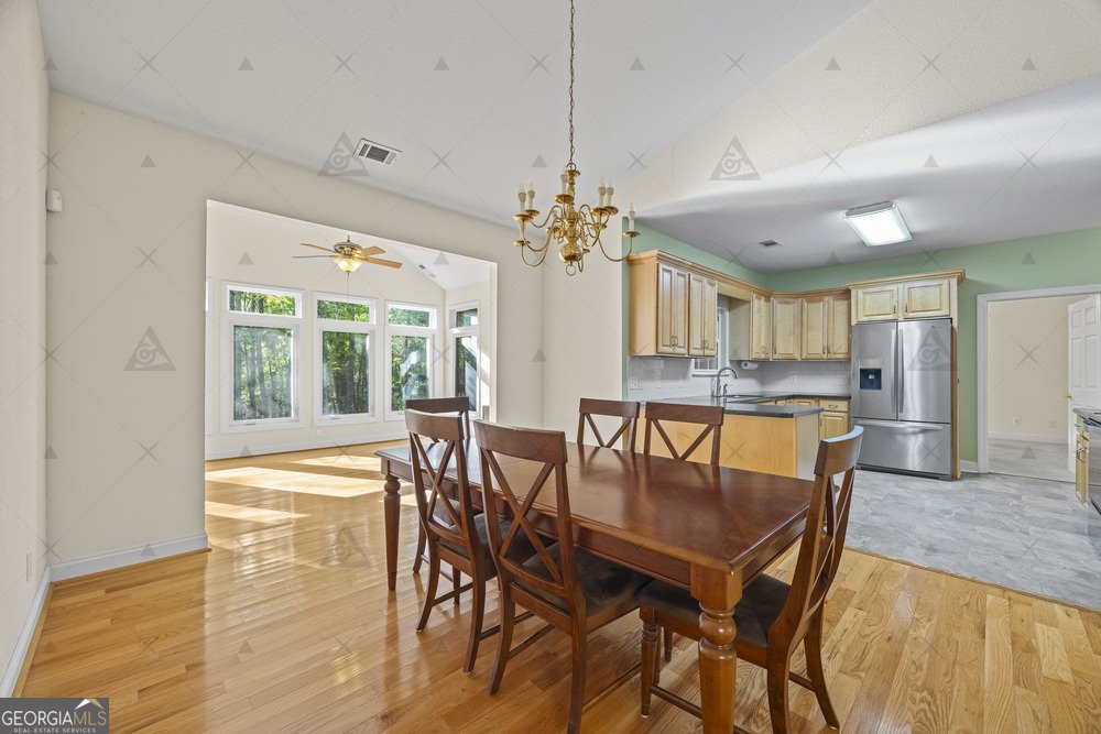 451 Spring Crest Road Cleveland - 32