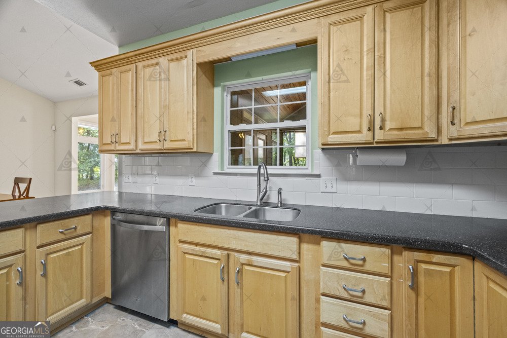 451 Spring Crest Road Cleveland - 49