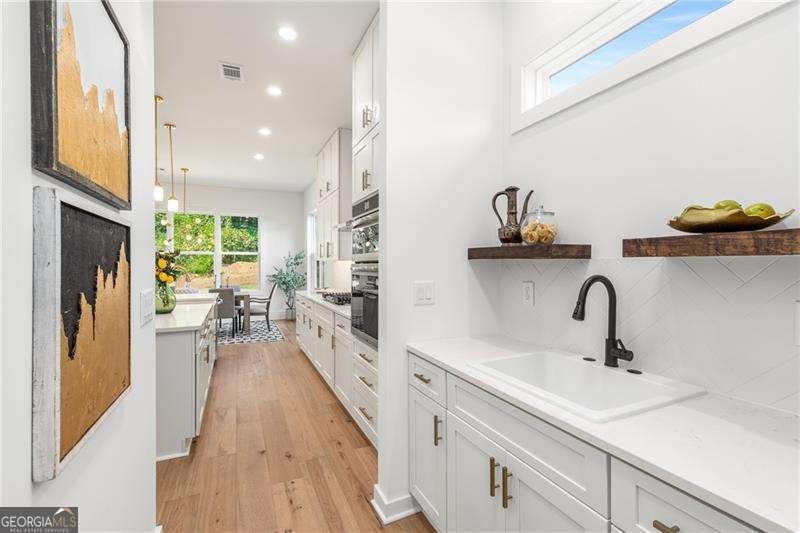 3384 HOLBROOK CAMPGROUND Road Alpharetta - 20