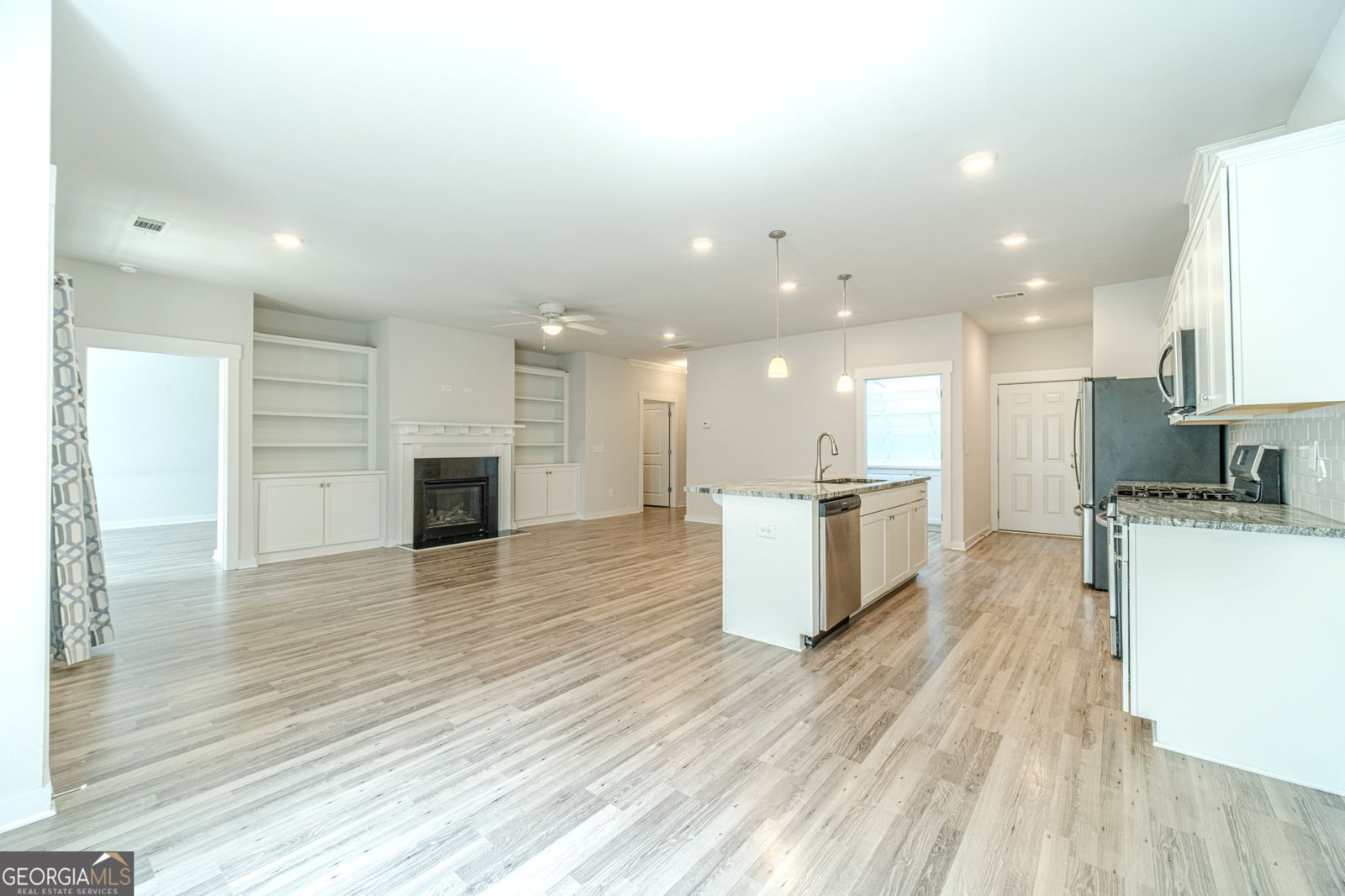 1584 Long Shadow Lane Snellville - 13