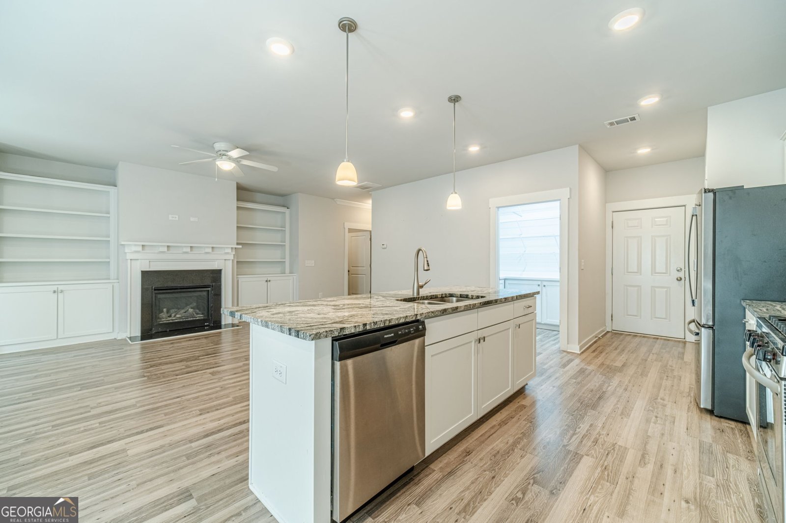 1584 Long Shadow Lane Snellville - 14