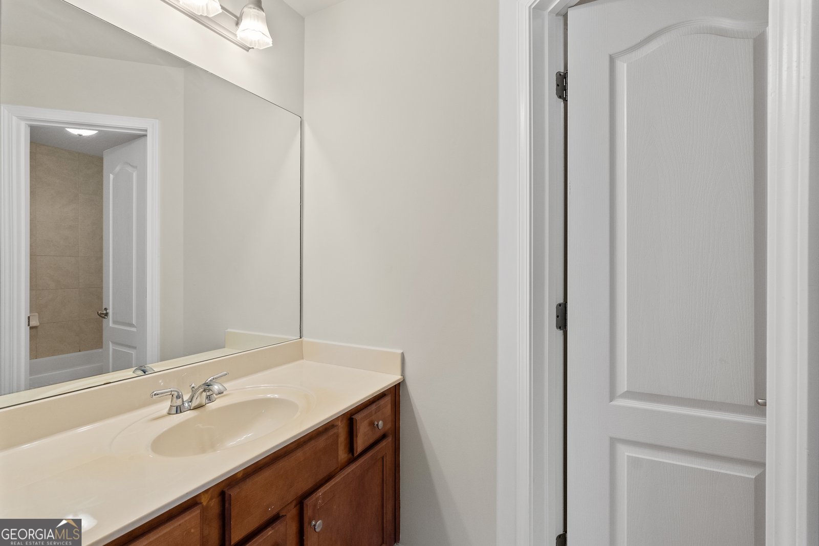 6427 Blue Water Drive Buford - 10