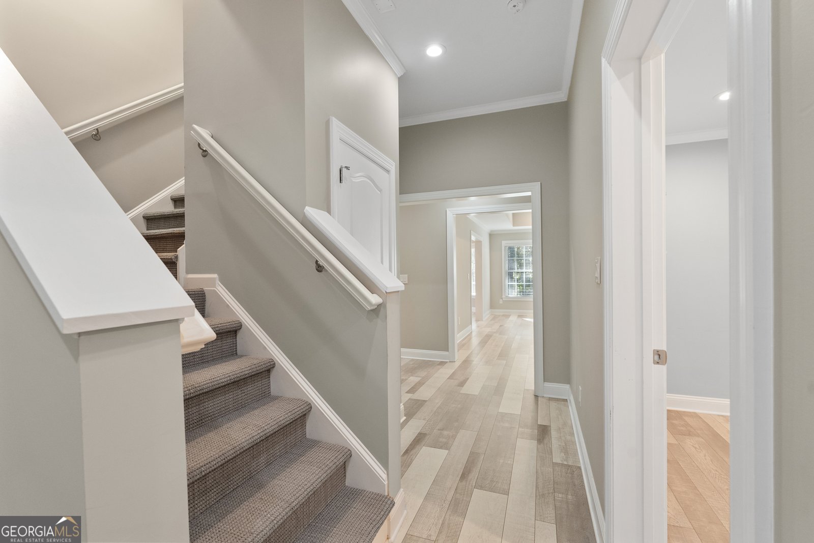 6427 Blue Water Drive Buford - 32