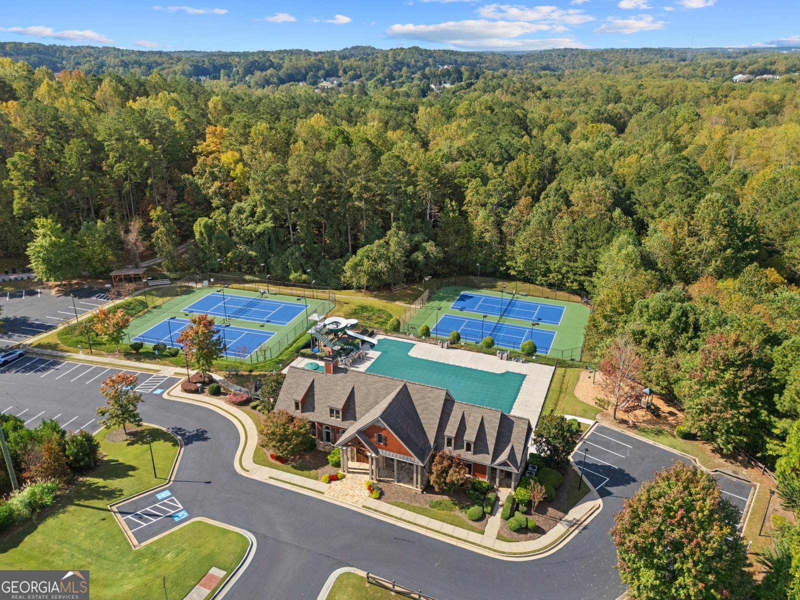 6427 Blue Water Drive Buford - 53