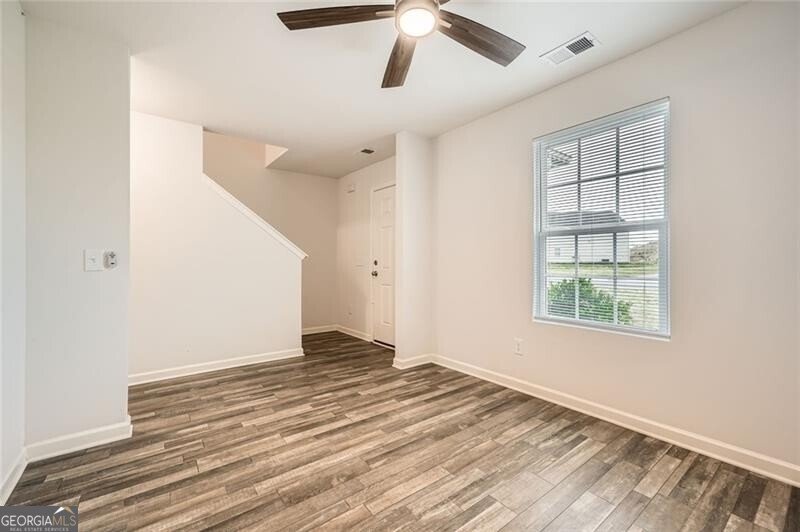 33 Oxford Lane Kingston - 4