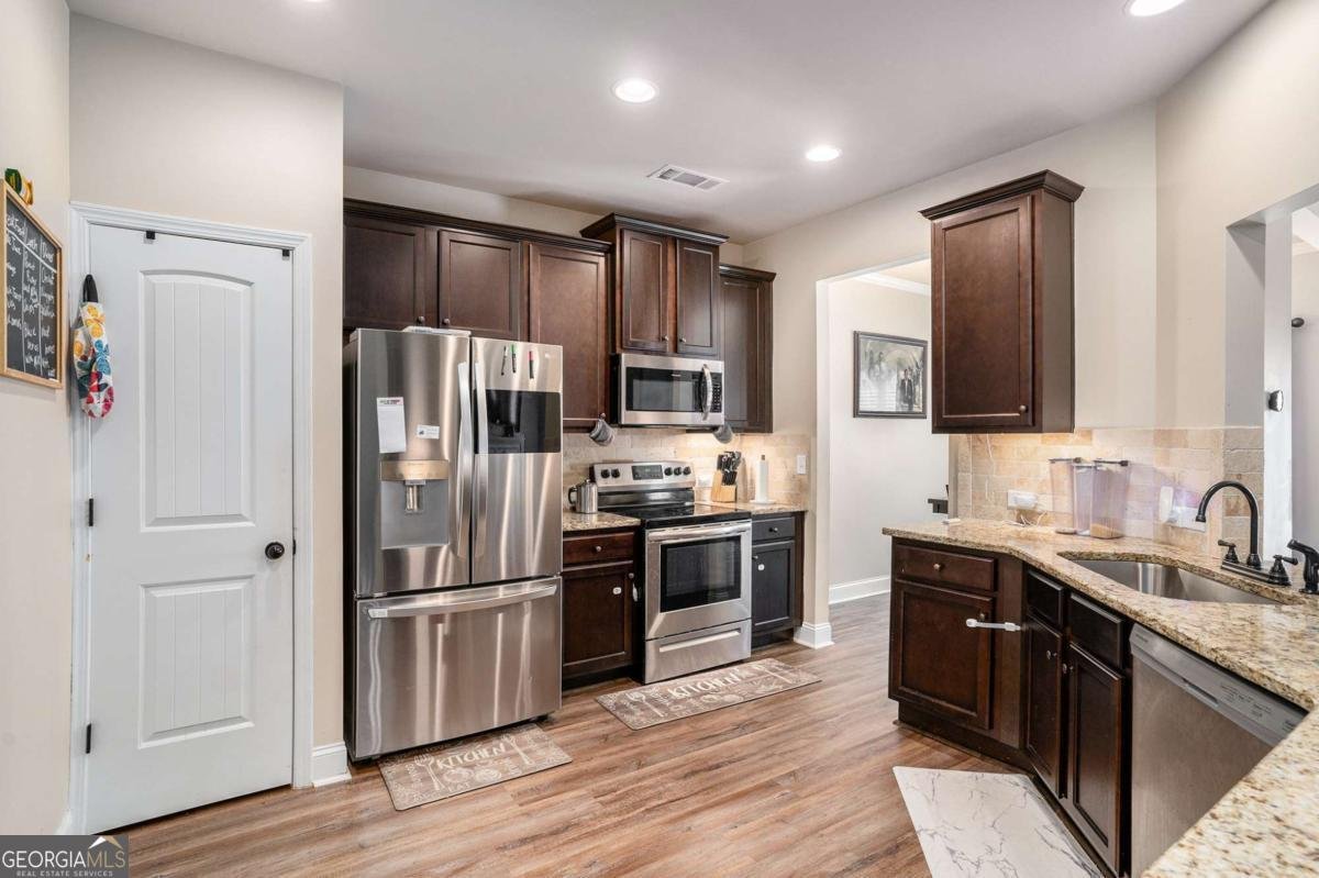 2275 Church Street Hampton - 11