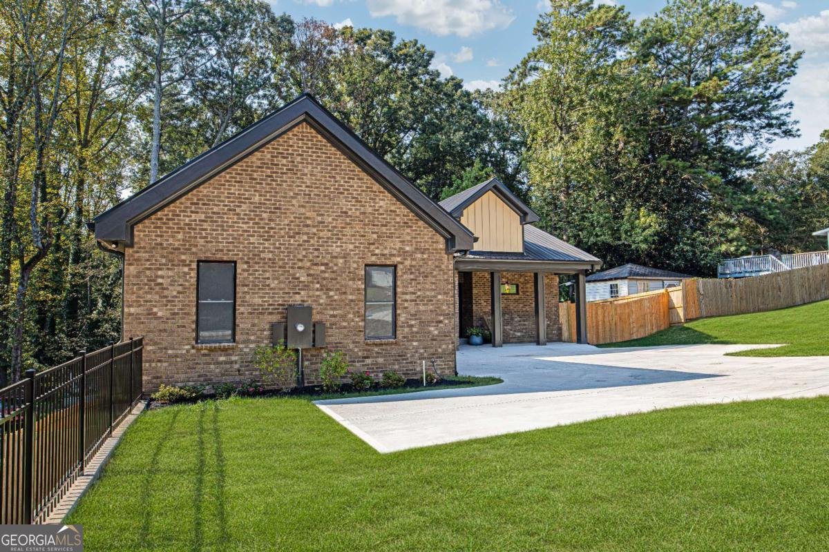 717 Caribbean Drive Forest Park - 2
