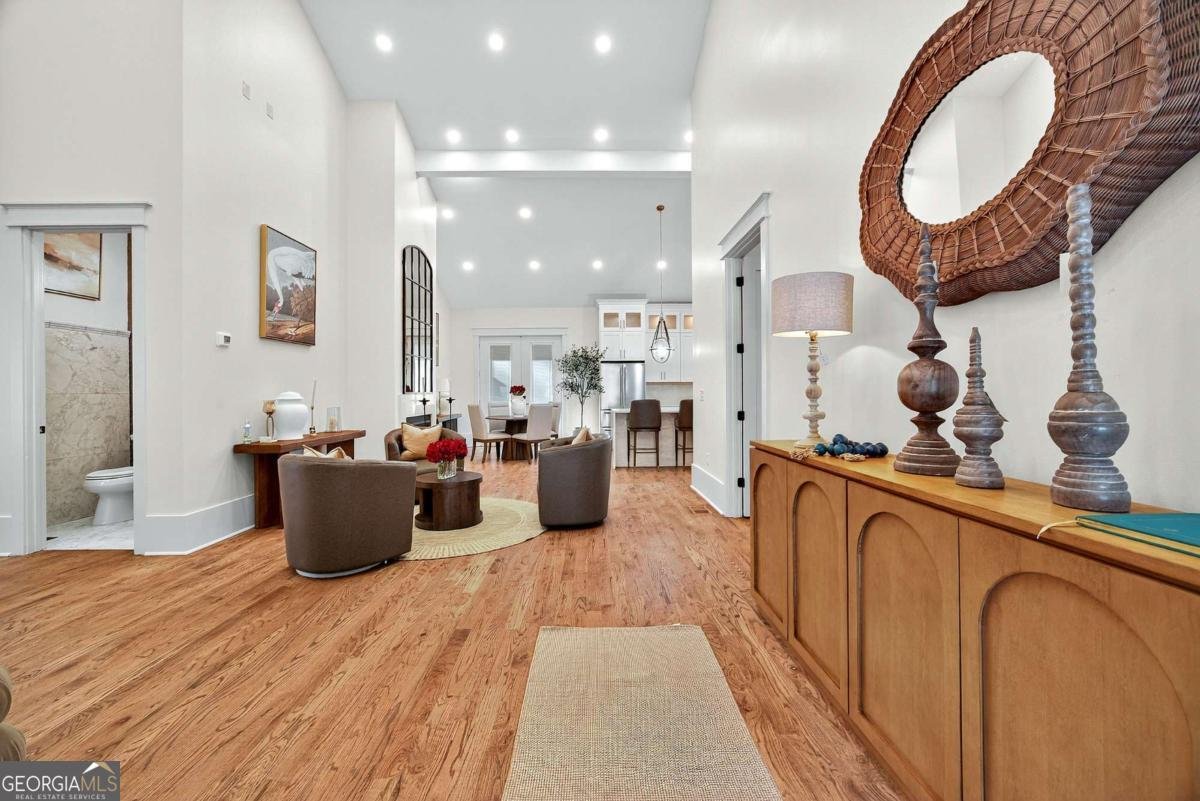 717 Caribbean Drive Forest Park - 4