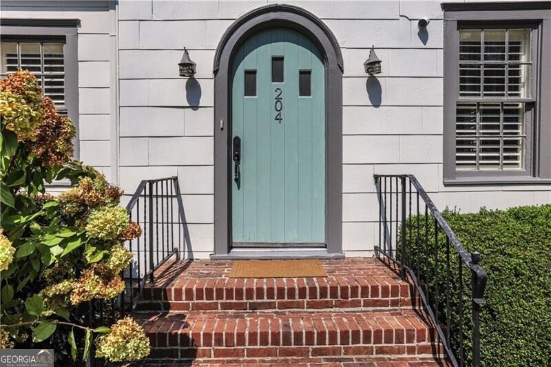 204 Springdale Drive Atlanta - 2