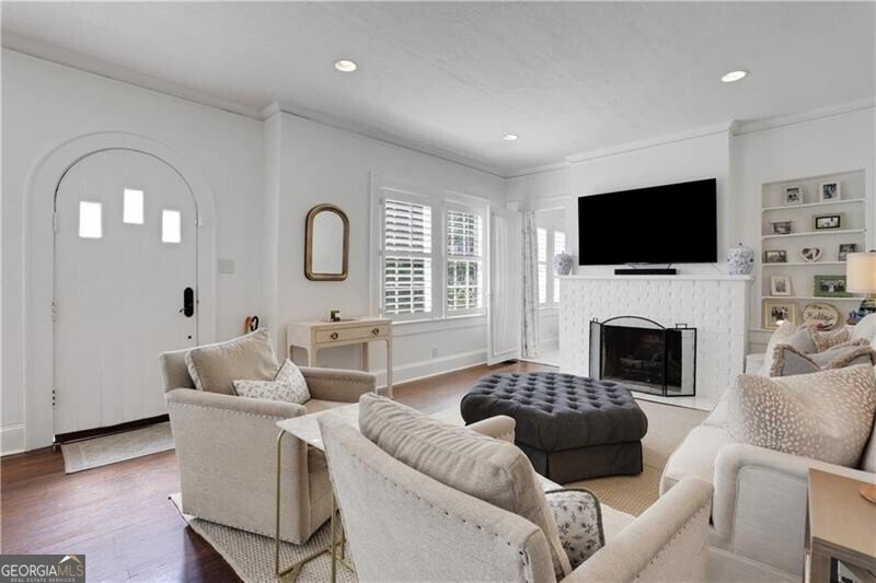 204 Springdale Drive Atlanta - 4
