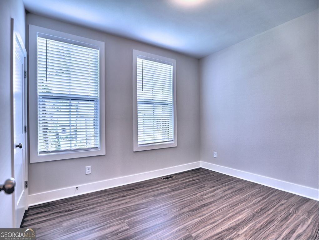 176 Chestnut Circle Atlanta - 28