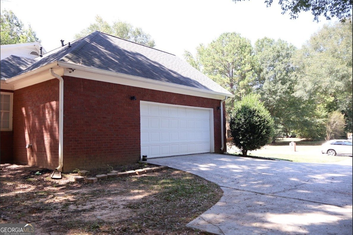 120 Gentle Doe Drive Fayetteville - 32