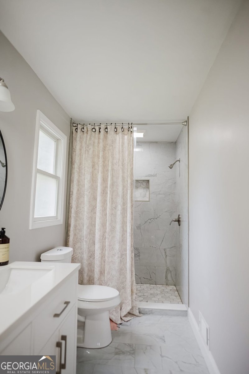 4251 Fayetteville Road Griffin - 31