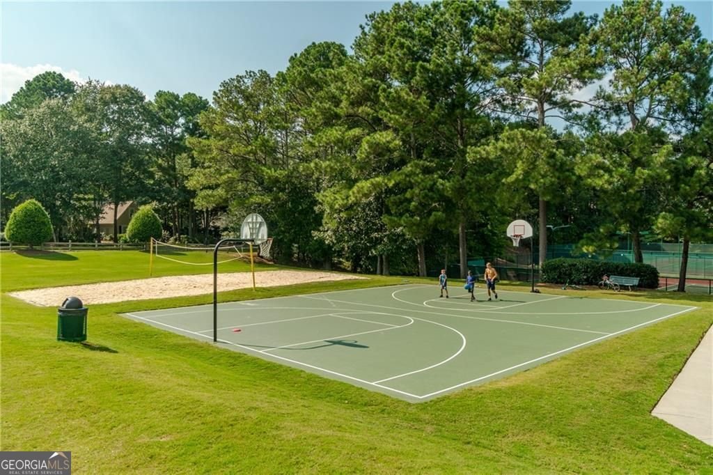 1404 Coventry Court Woodstock - 8