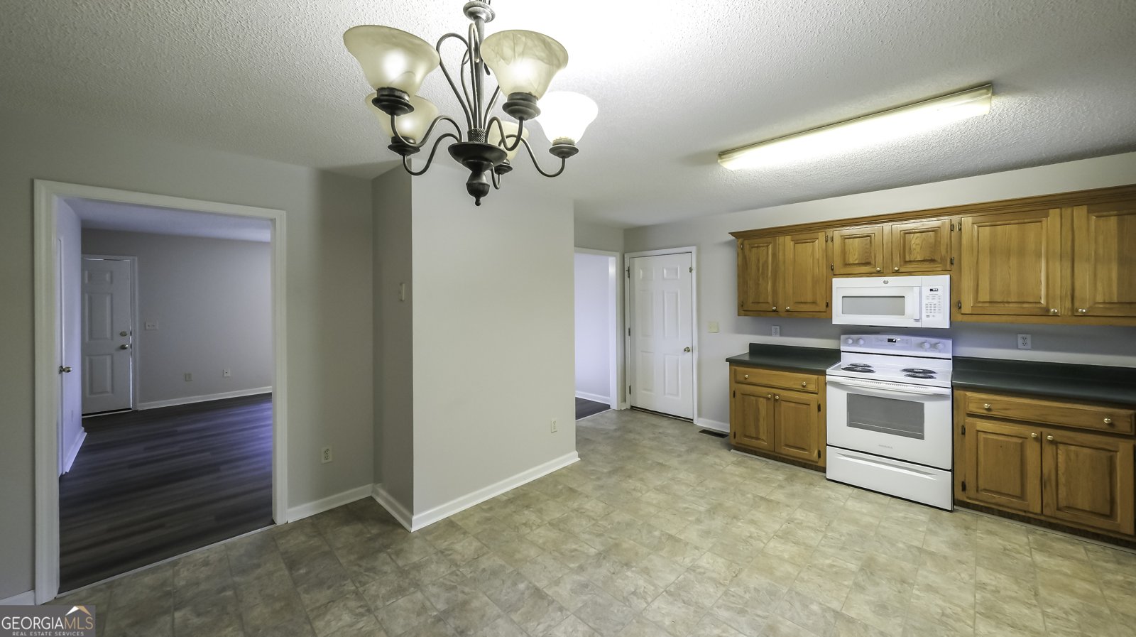 1890 Shady Grove Road Carrollton - 8