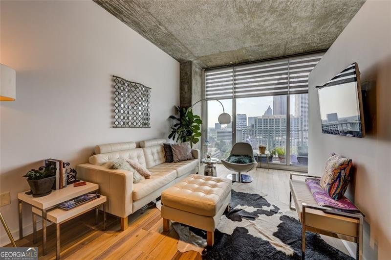 860 PEACHTREE Atlanta - 2