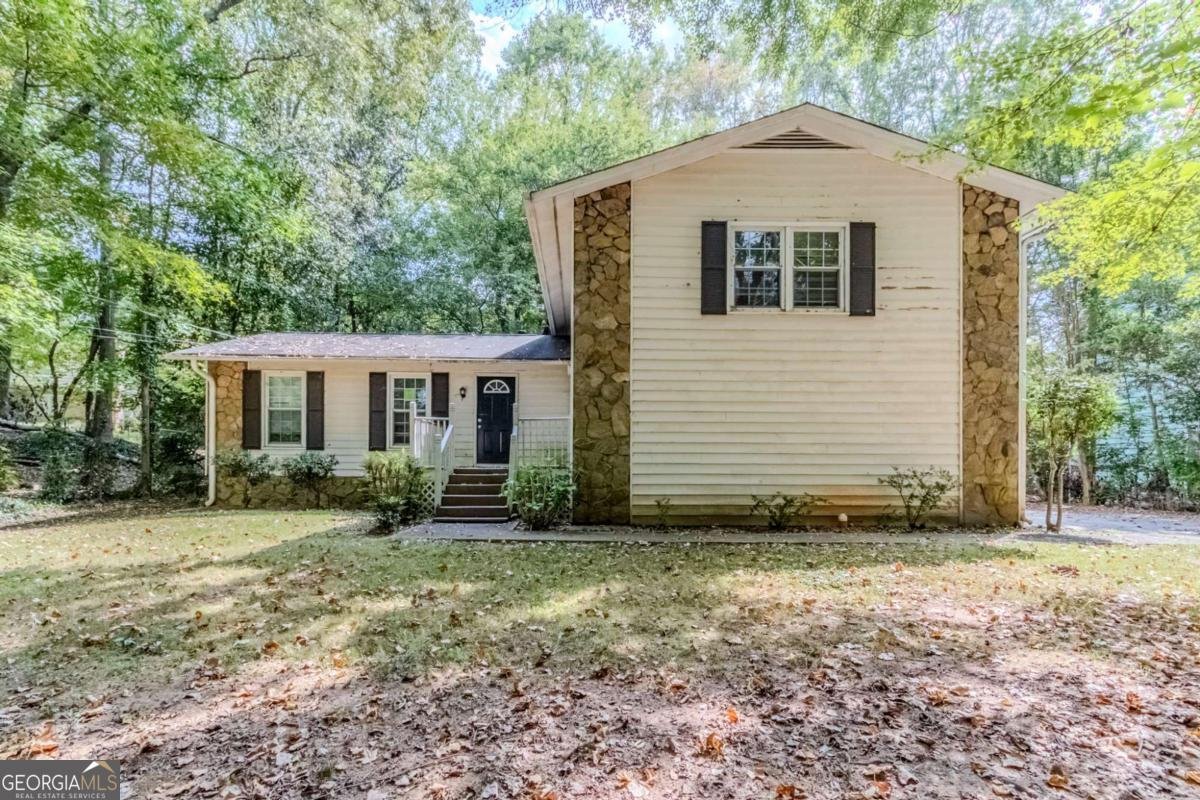 1075 Forest Heights Road Stone Mountain - 1