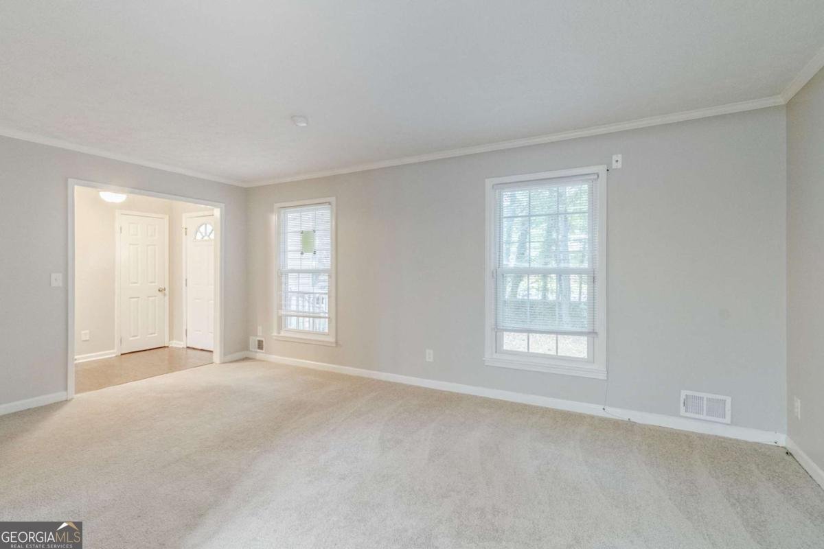 1075 Forest Heights Road Stone Mountain - 10