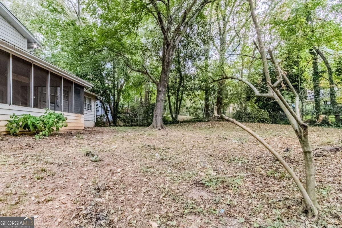 1075 Forest Heights Road Stone Mountain - 34