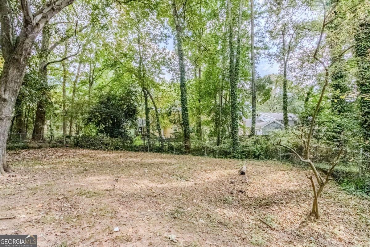 1075 Forest Heights Road Stone Mountain - 35