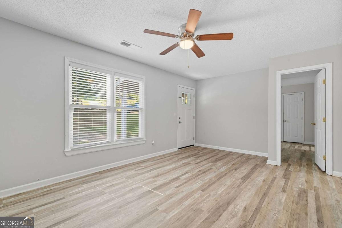 255 Lowry Street Ball Ground - 2
