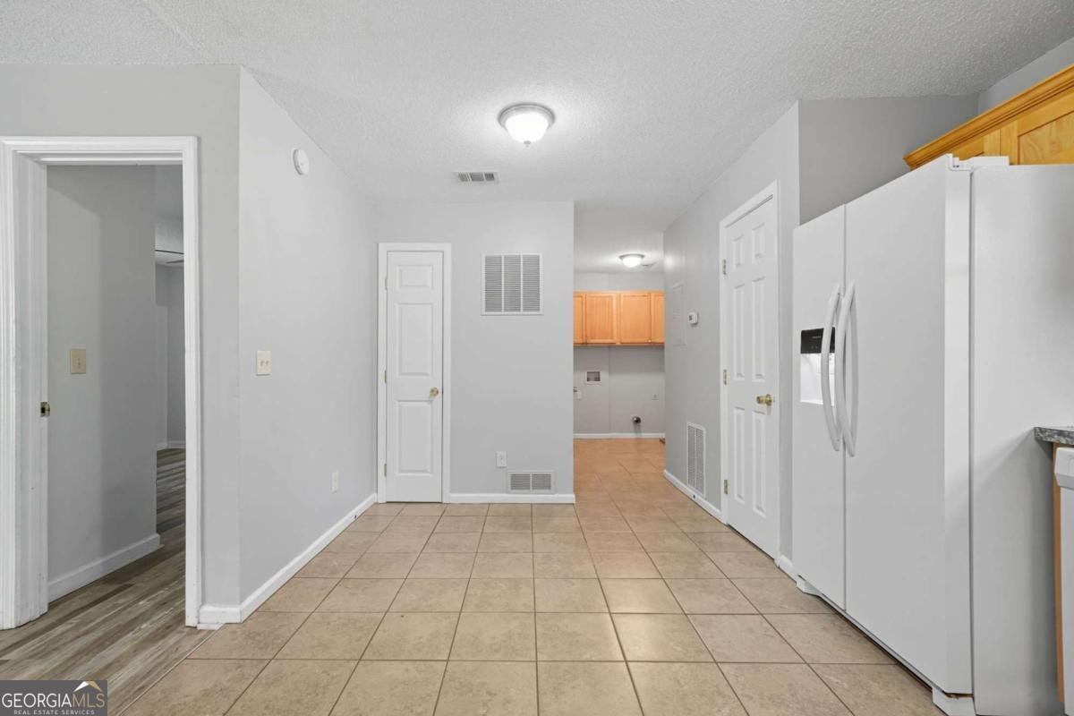 255 Lowry Street Ball Ground - 6