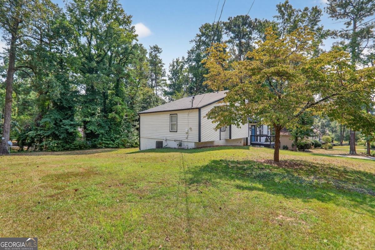 783 Lost Creek Circle Stone Mountain - 2