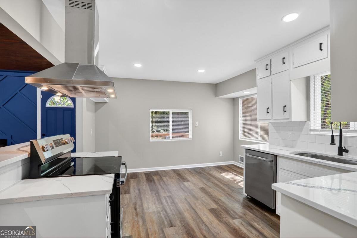 783 Lost Creek Circle Stone Mountain - 8
