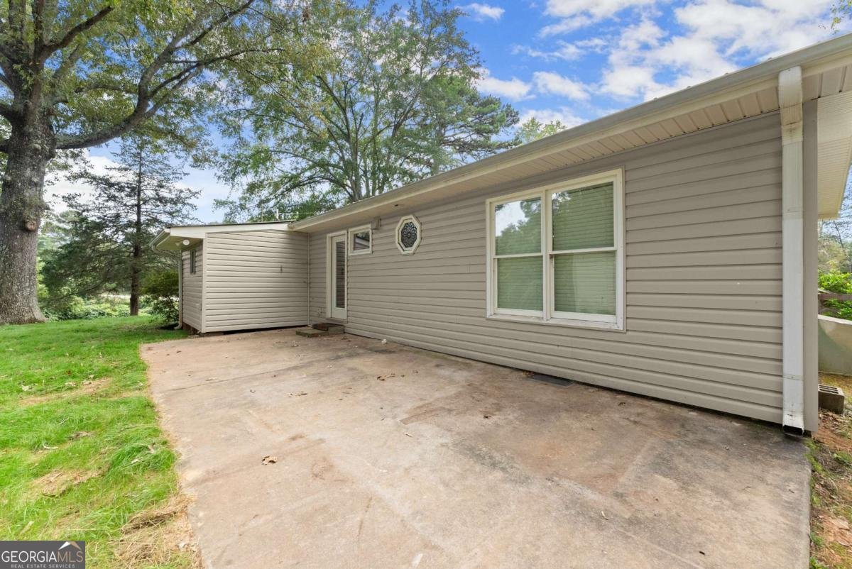 3632 Clarks Bridge Road Gainesville - 27