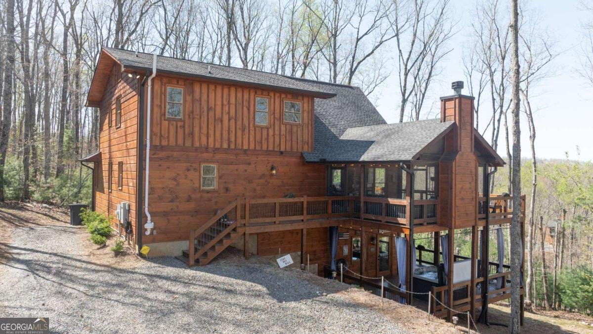356 Mountain Trace Cherry Log - 19